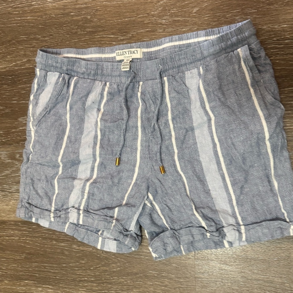 Ellen Tracy Linen Shorts